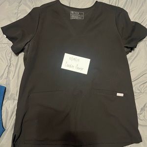 Women’s figs scrubs